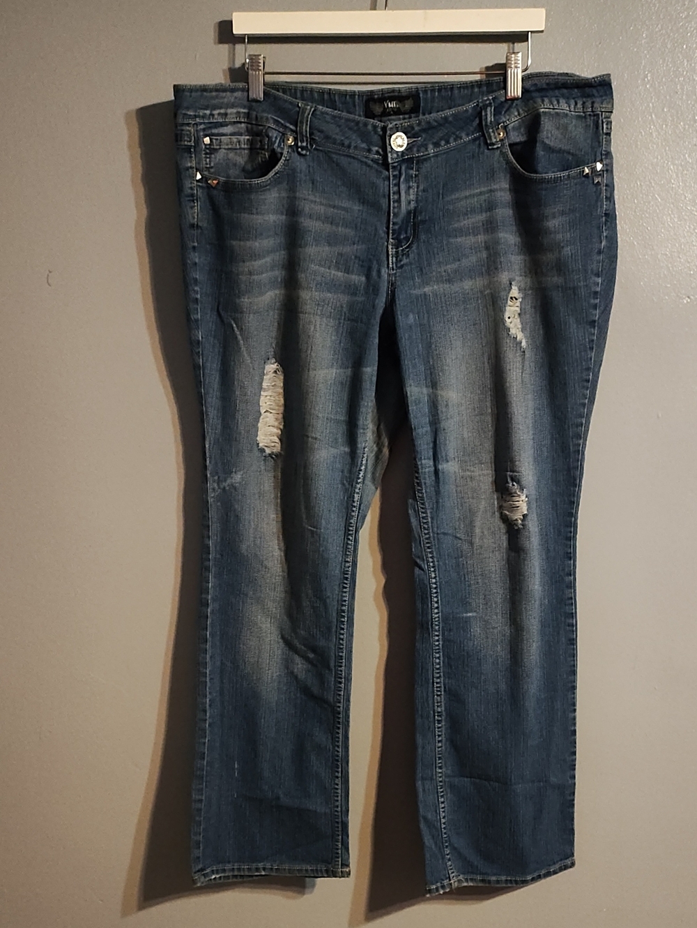 YMI Women's Distressed Boot Cut Jeans in Blue